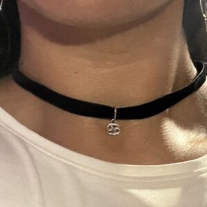 Vintage Velvet Cancer ♋️ Zodiac Astrology Pendant Choker Necklace